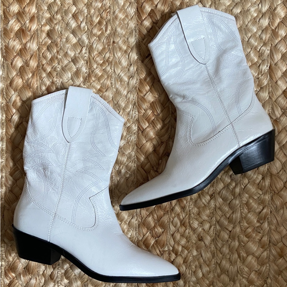 Rebecca Minkoff white leather, cowboy boots, size 5